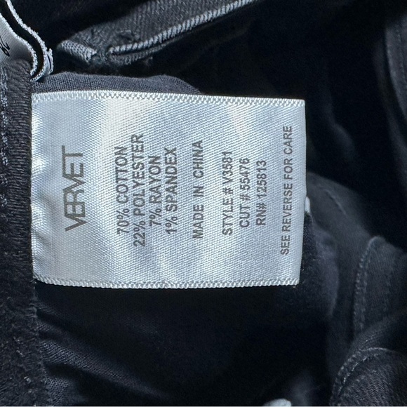 Velvet Black Distressed Wide Leg Jeans Size 28 NWT - Picture 11 of 11